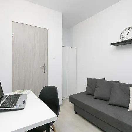 Rooms4less * Danzica