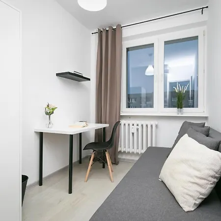 Rooms4less * Гданьск